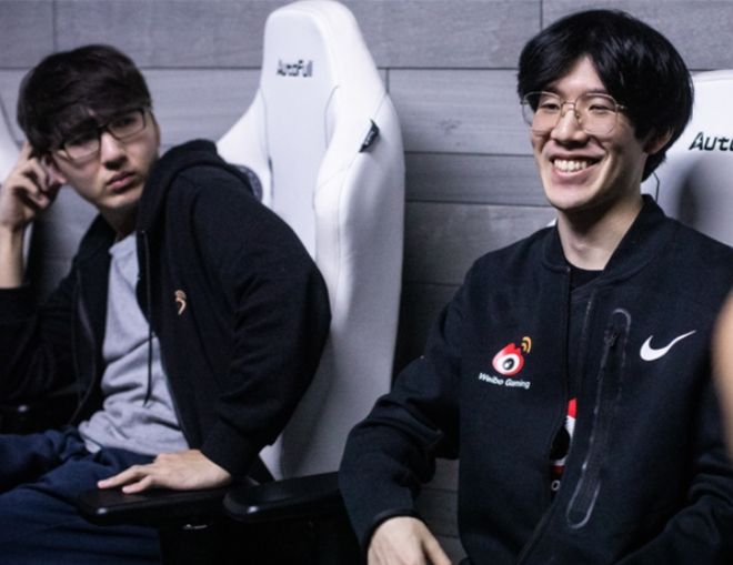 仅在场上展 仅在场上展